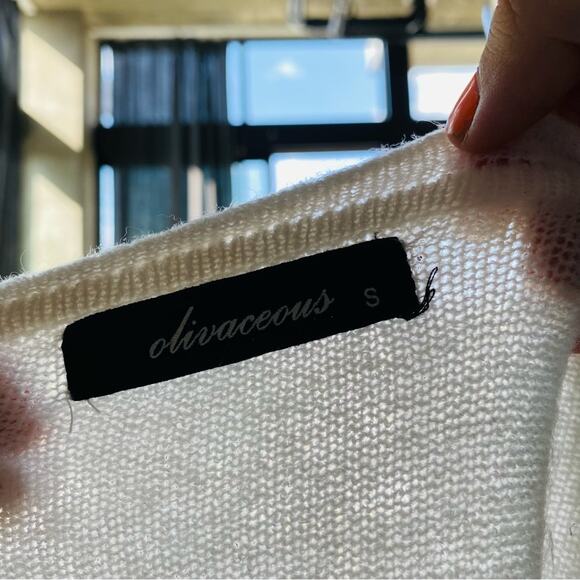 OLIVEACEOUS BOUTIQUE White Cream Crop Cropped VNeck Pullover Dolman Sweater S - Picture 4 of 10